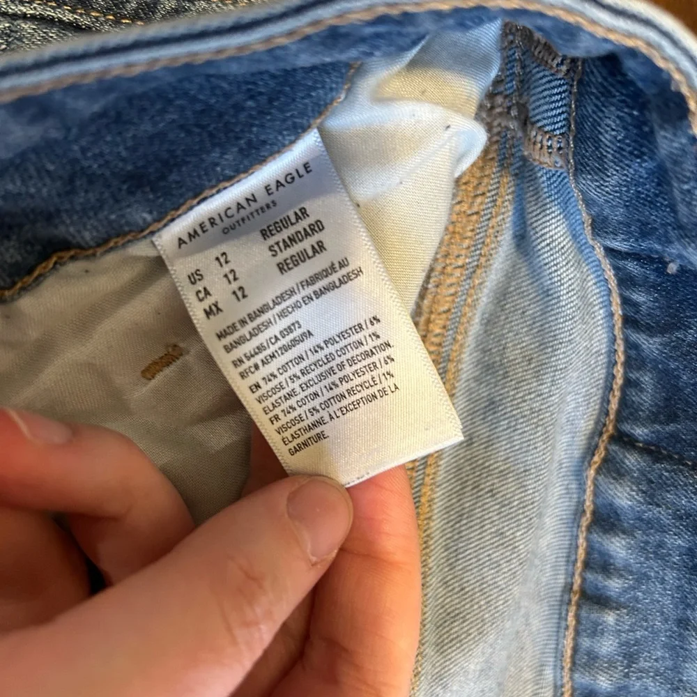 American Eagle Mom Jeans - Picture 4 of 4